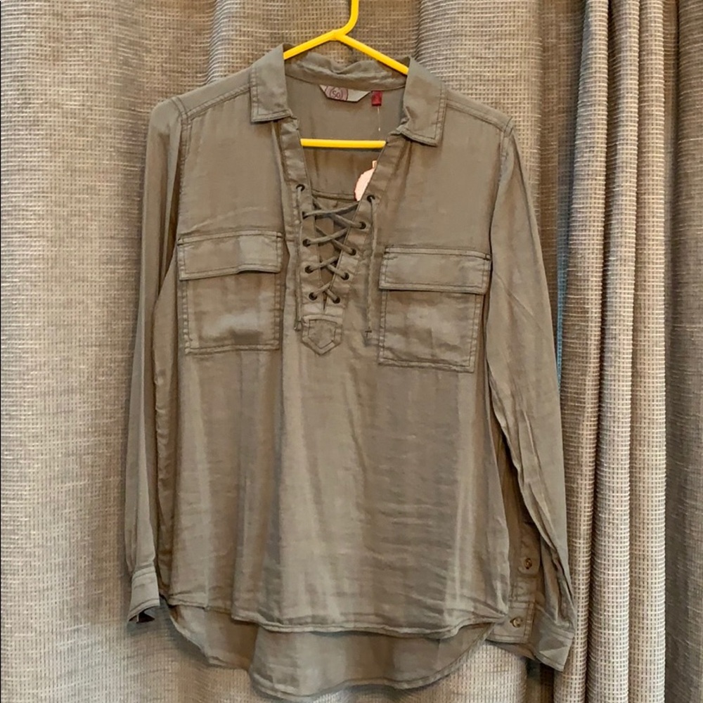 NWT SO lace up blouse